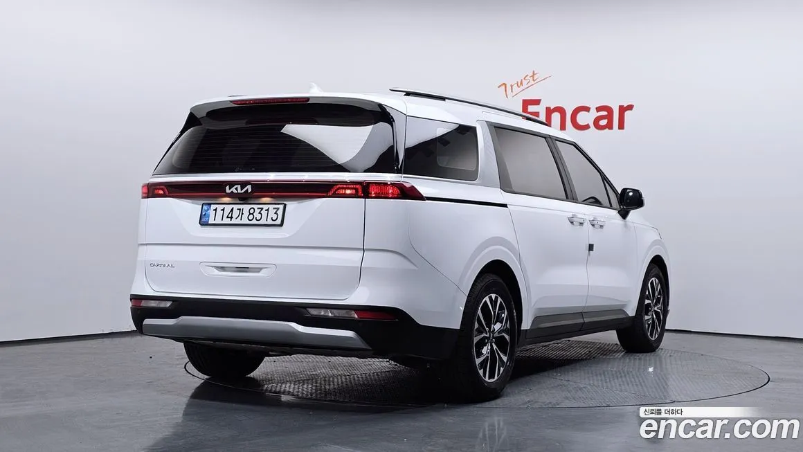 Kia Carnival — фото 2