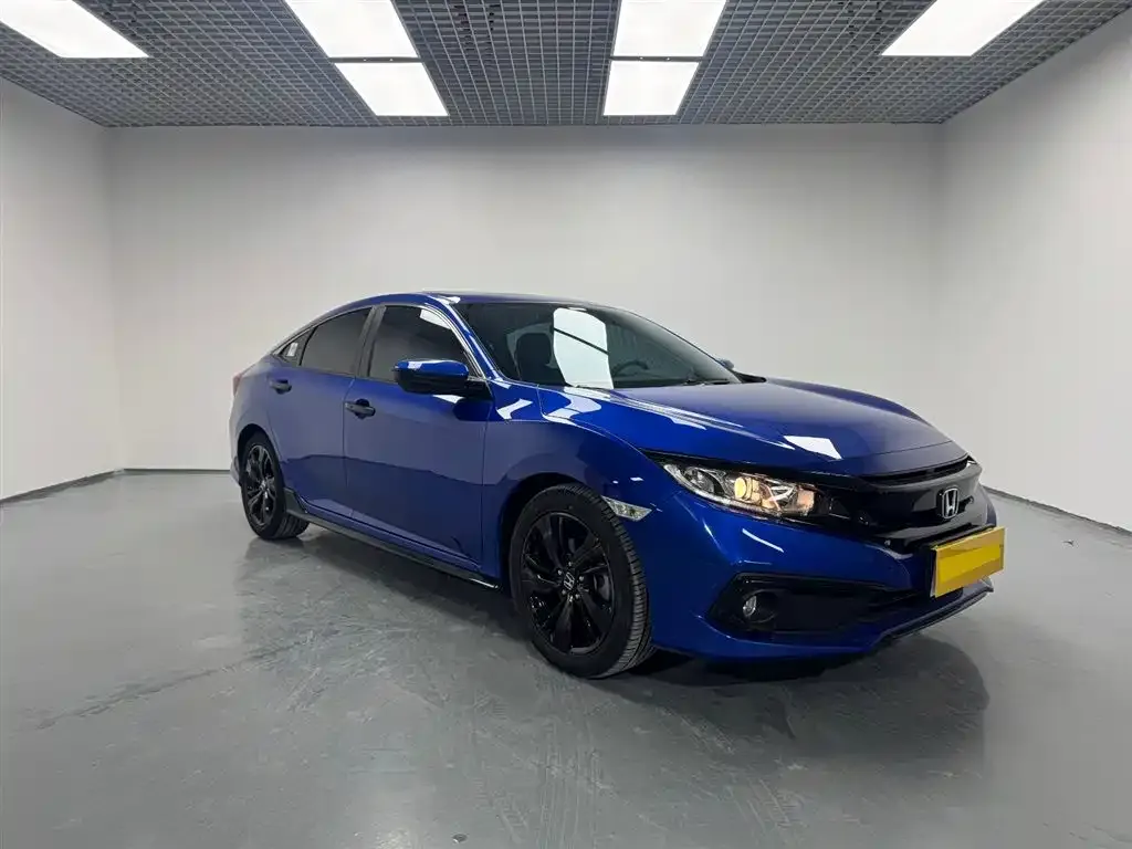 Honda Civic — фото 4