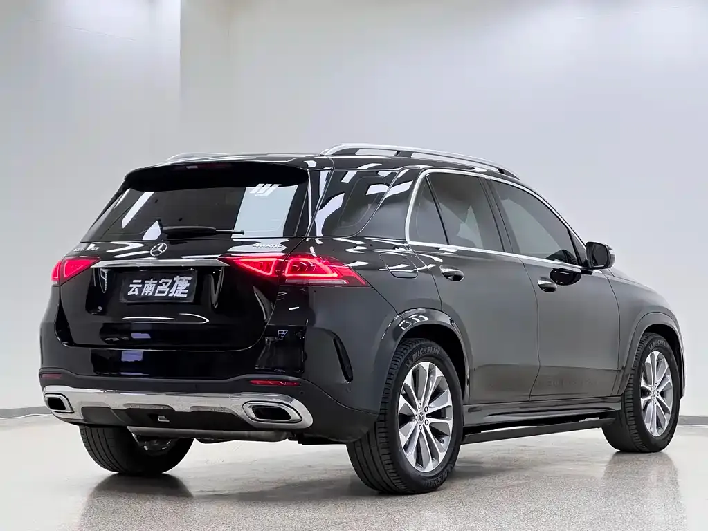 Mercedes-Benz GLE — фото 8