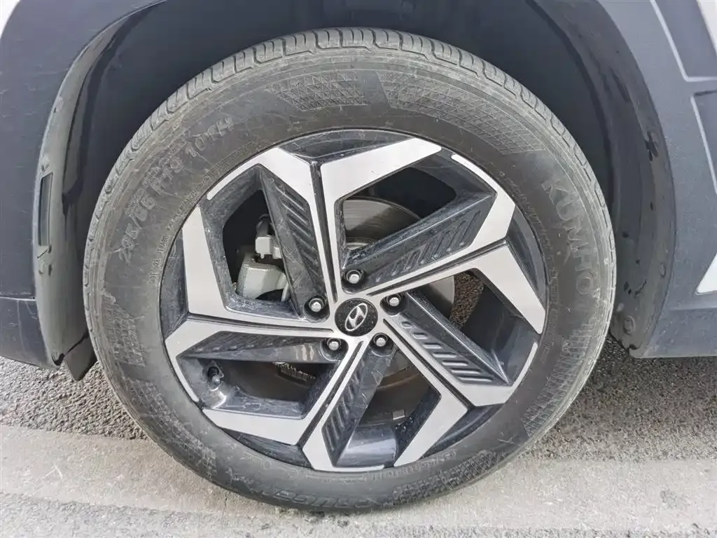 Hyundai Tucson — фото 9