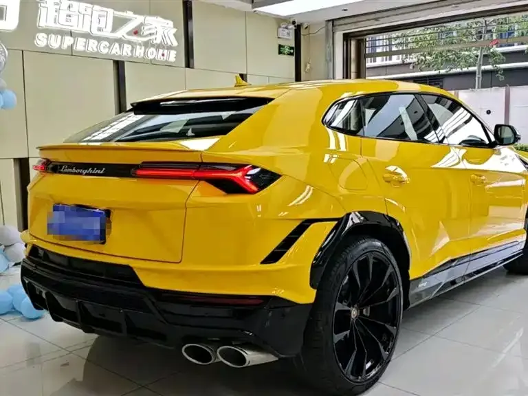 Lamborghini Urus — фото 5