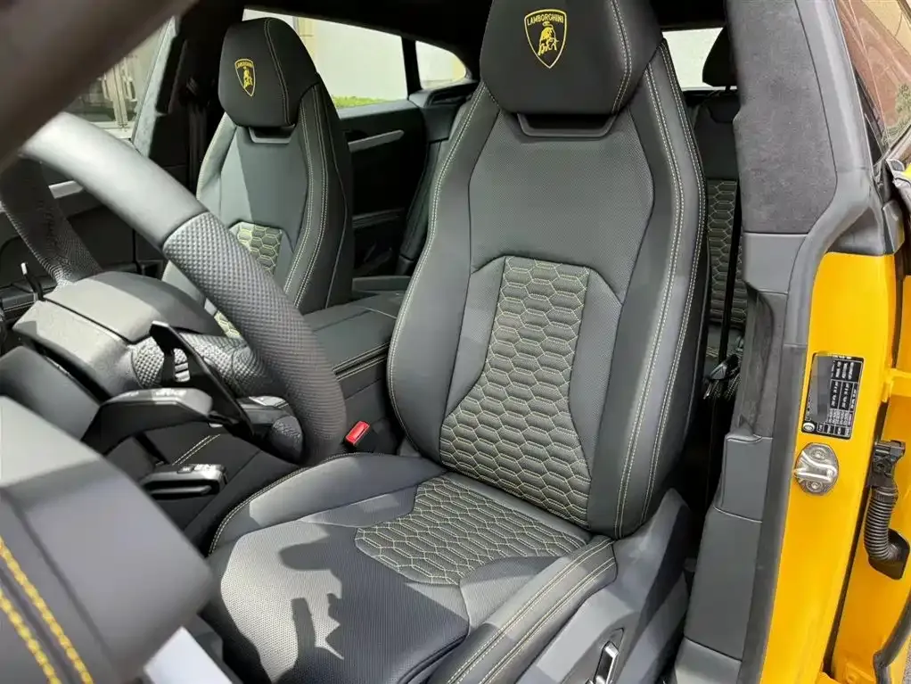 Lamborghini Urus — фото 6