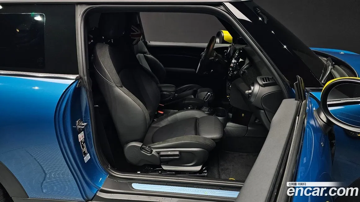 Mini Cooper — фото 10