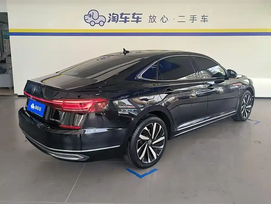 Volkswagen Passat — фото 3