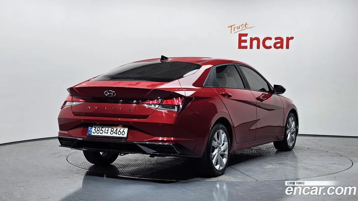 Hyundai AVANTE — фото 2