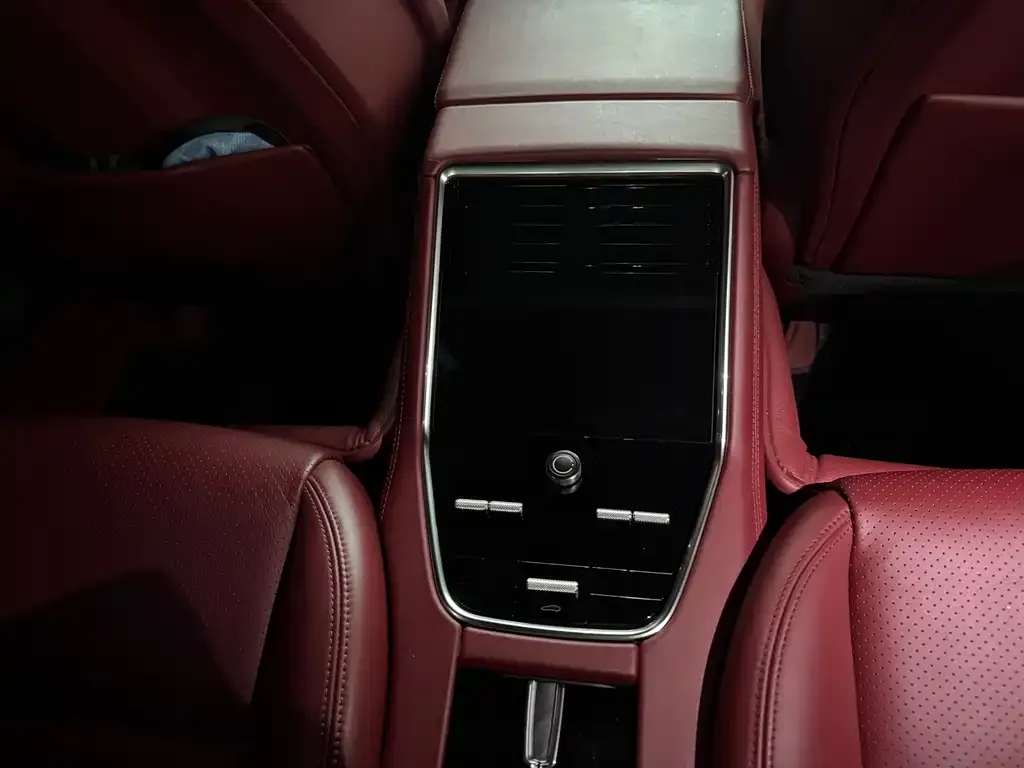 Porsche Panamera — фото 10