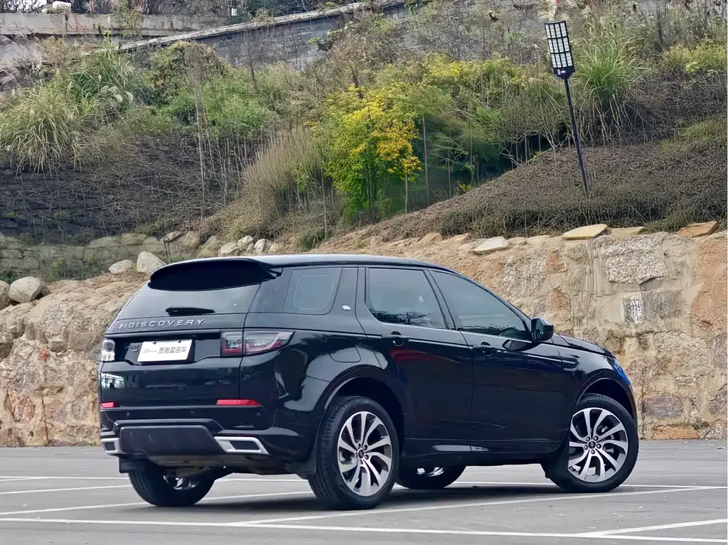 Land Rover Discovery Sport — фото 6