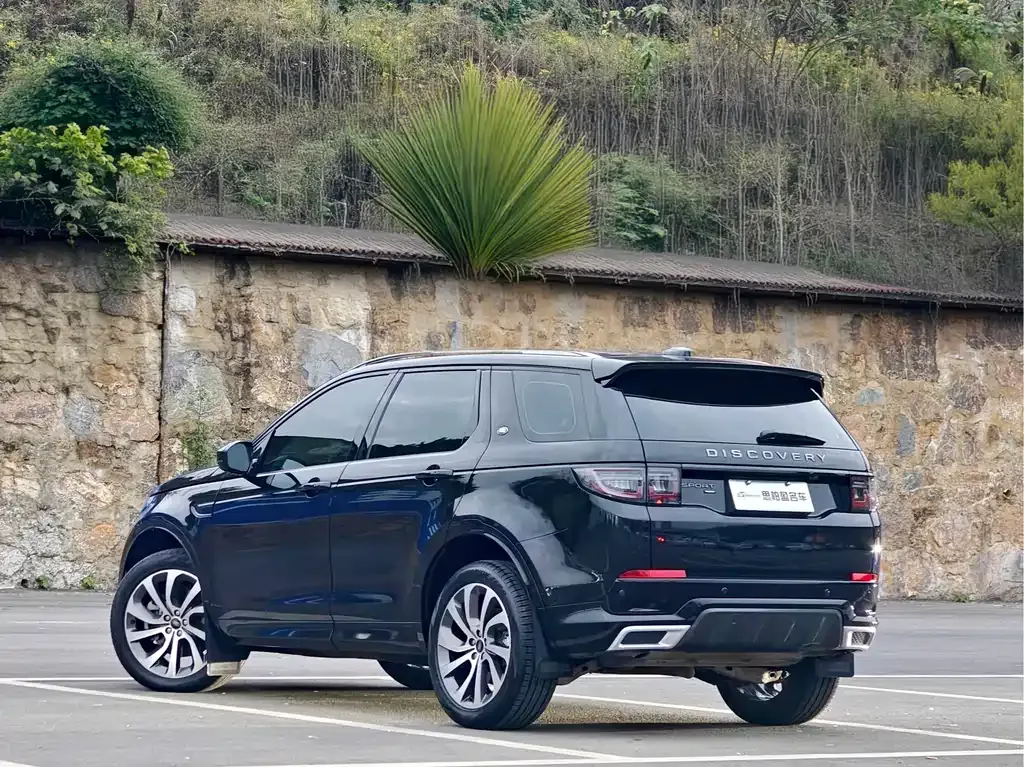 Land Rover Discovery Sport — фото 8