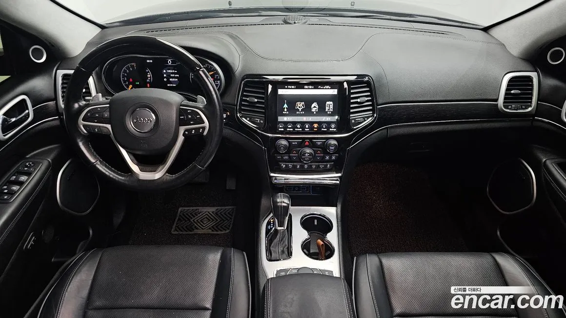 Jeep Cherokee — фото 7