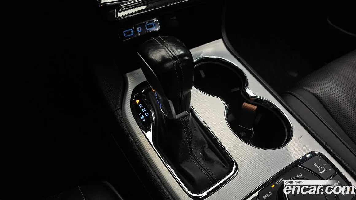 Jeep Cherokee — фото 9