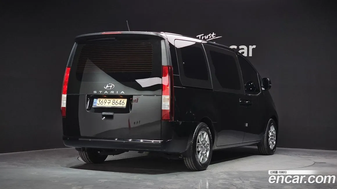 Hyundai Staria — фото 2