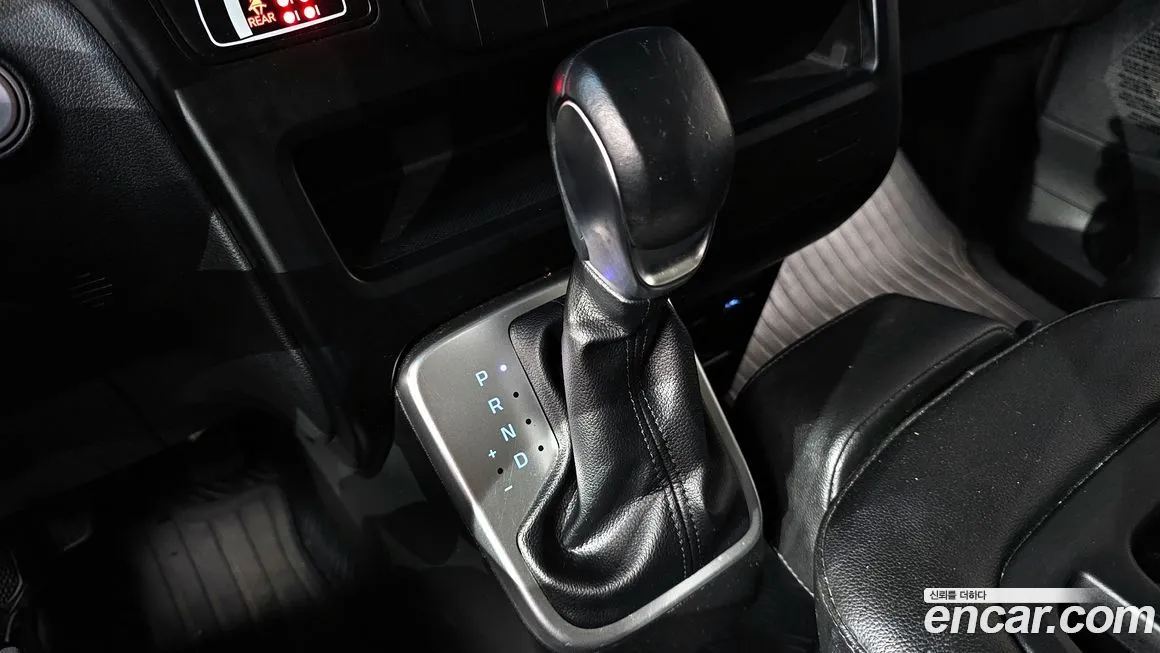Hyundai Staria — фото 9