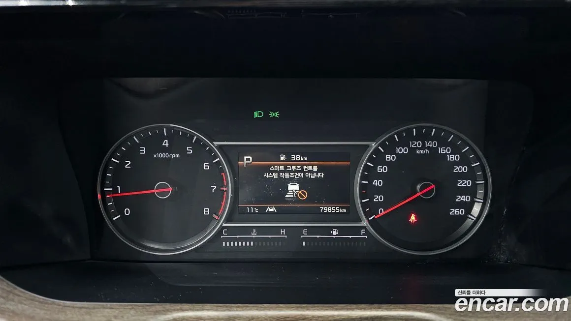 Kia Sorento — фото 8