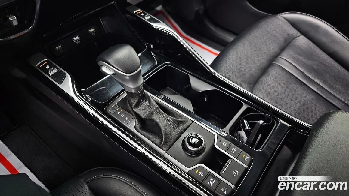 Kia Sorento — фото 9
