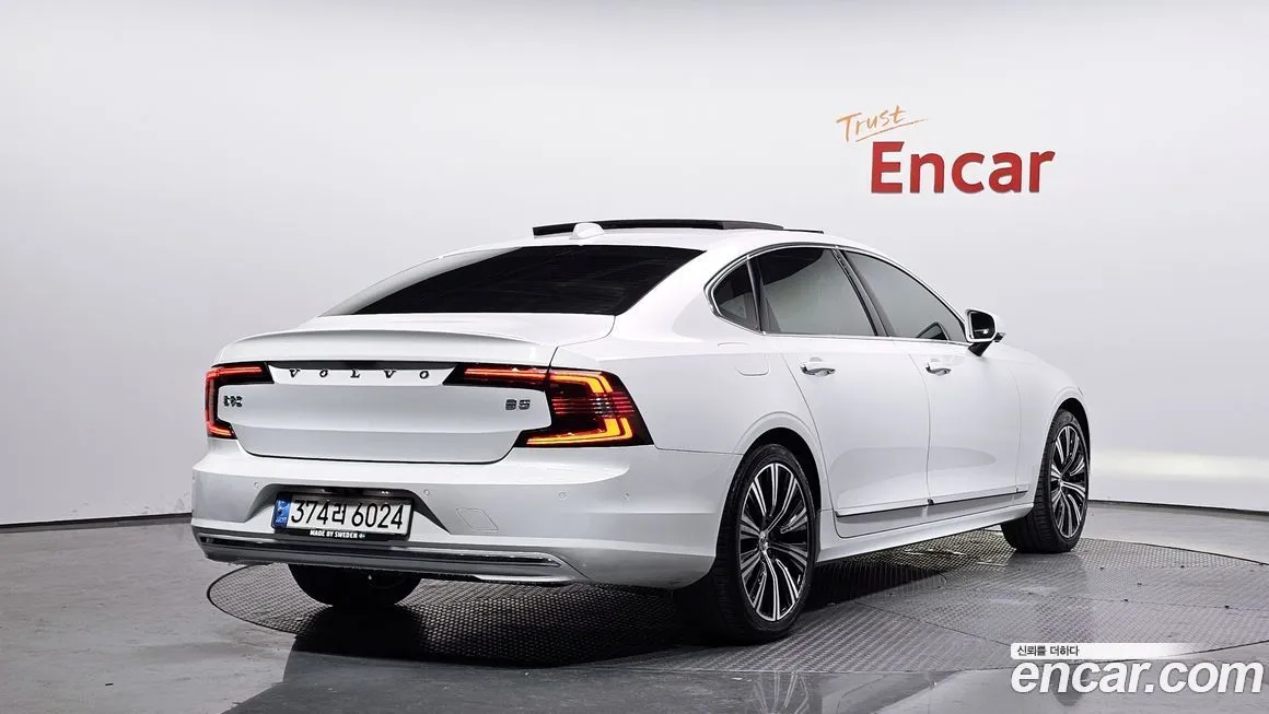 Volvo S90 — фото 2