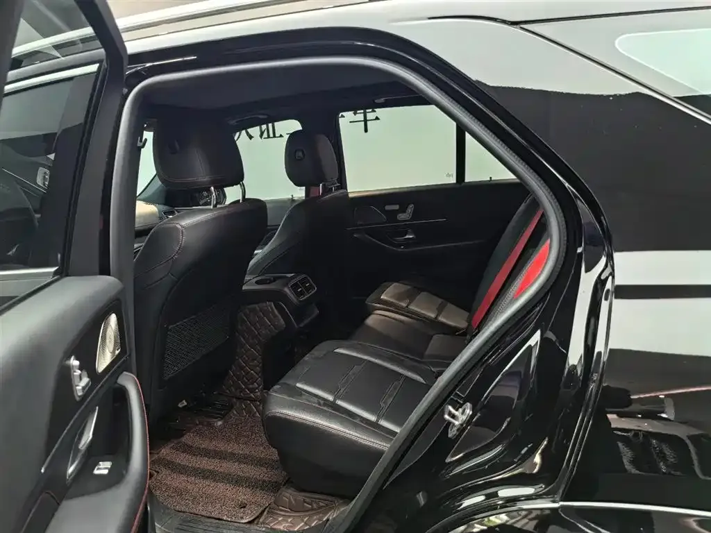 Mercedes-Benz GLE AMG — фото 4