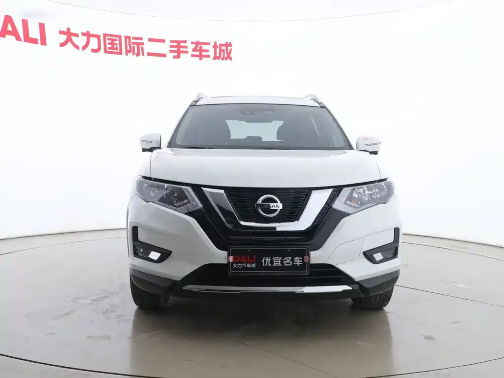 Nissan X-Trail — фото 2