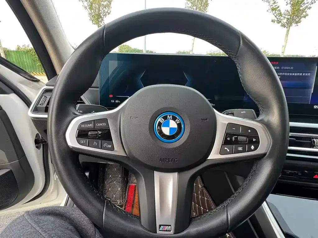 BMW i3 — фото 10