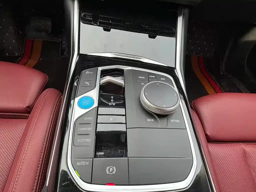 BMW i3 — фото 8