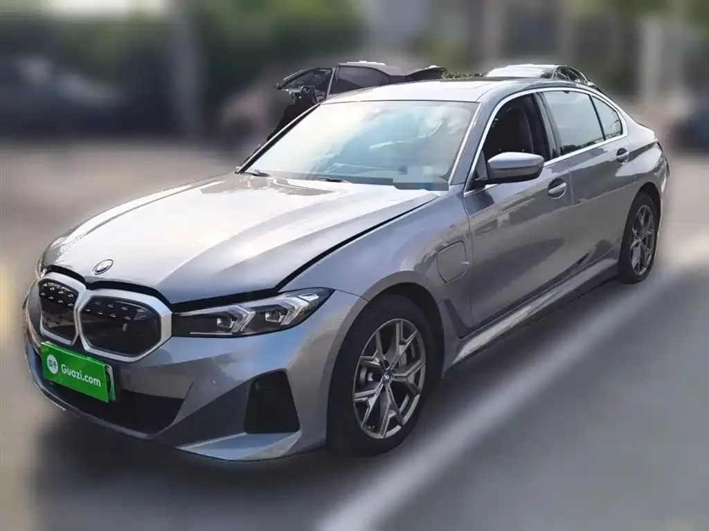 BMW i3 — фото 1