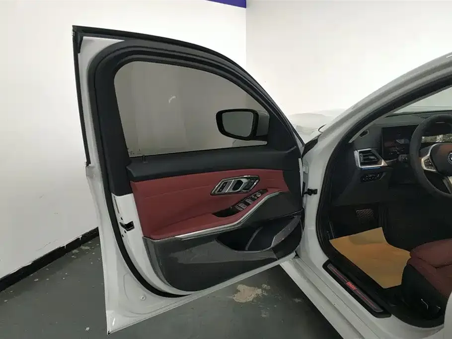 BMW i3 — фото 4