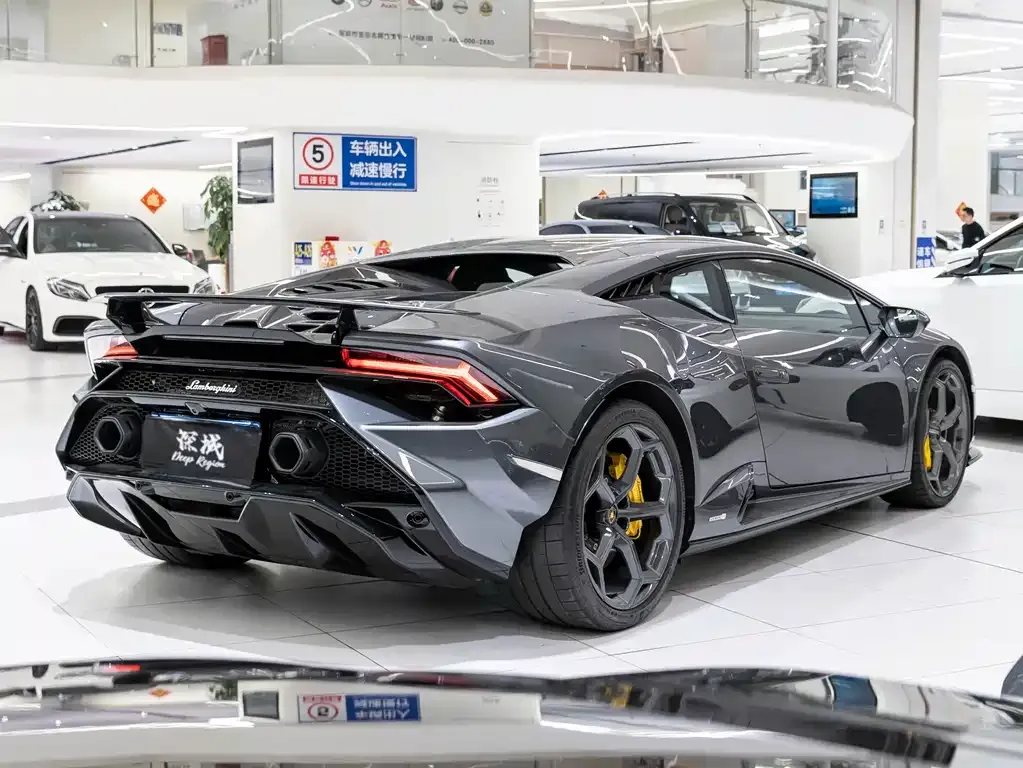 Lamborghini Huracan — фото 4