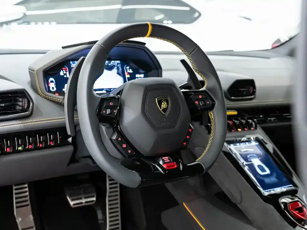 Lamborghini Huracan — фото 9
