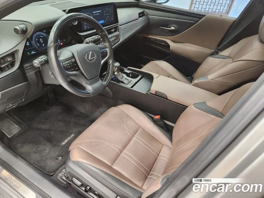 Lexus ES — фото 8