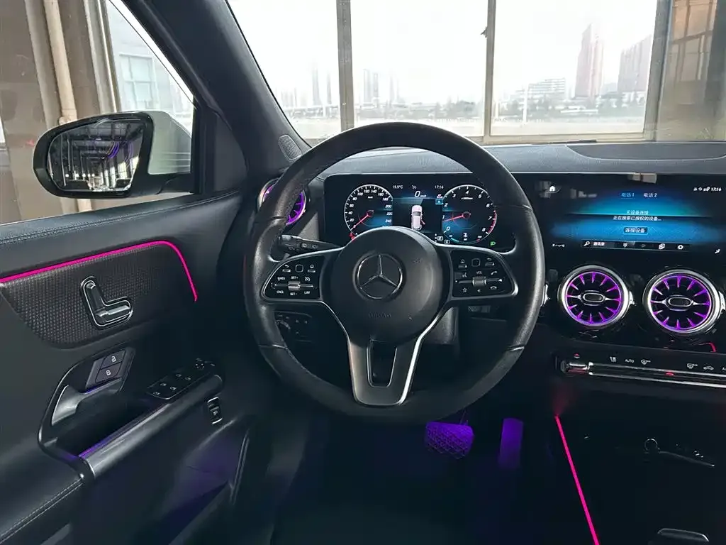 Mercedes-Benz GLA — фото 7