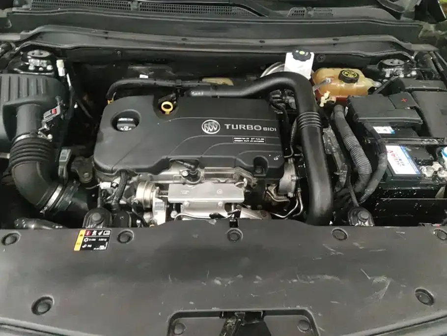 Buick Envision Plus — фото 10