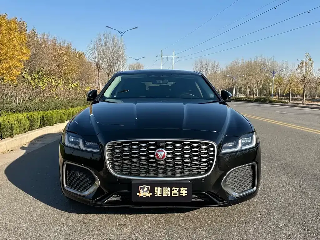 Jaguar XFL — фото 3