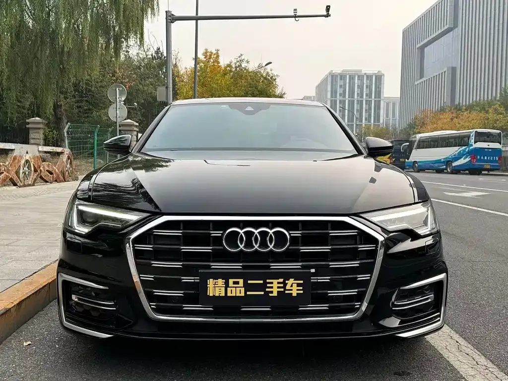 Audi A6L — фото 3