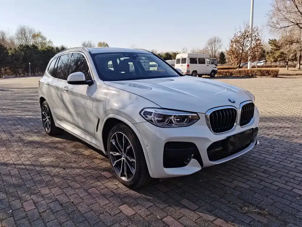 BMW X3 — фото 3