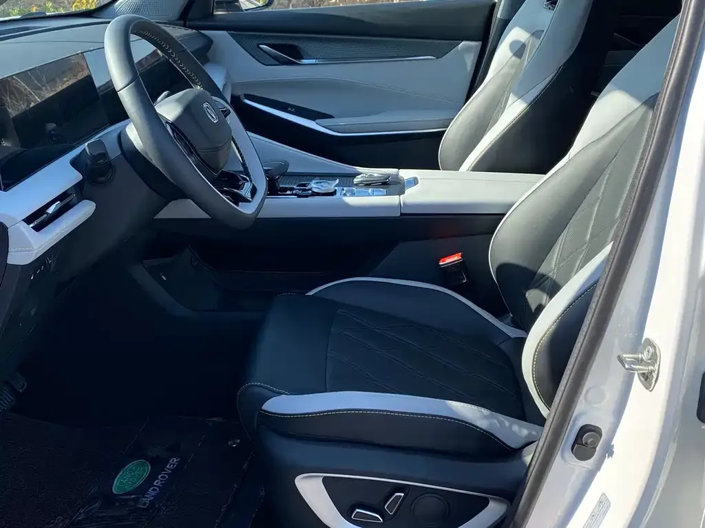 Changan CS75 PLUS iDD — фото 3