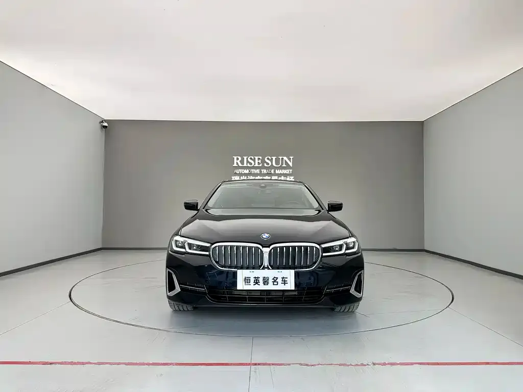 BMW 5 Series — фото 2