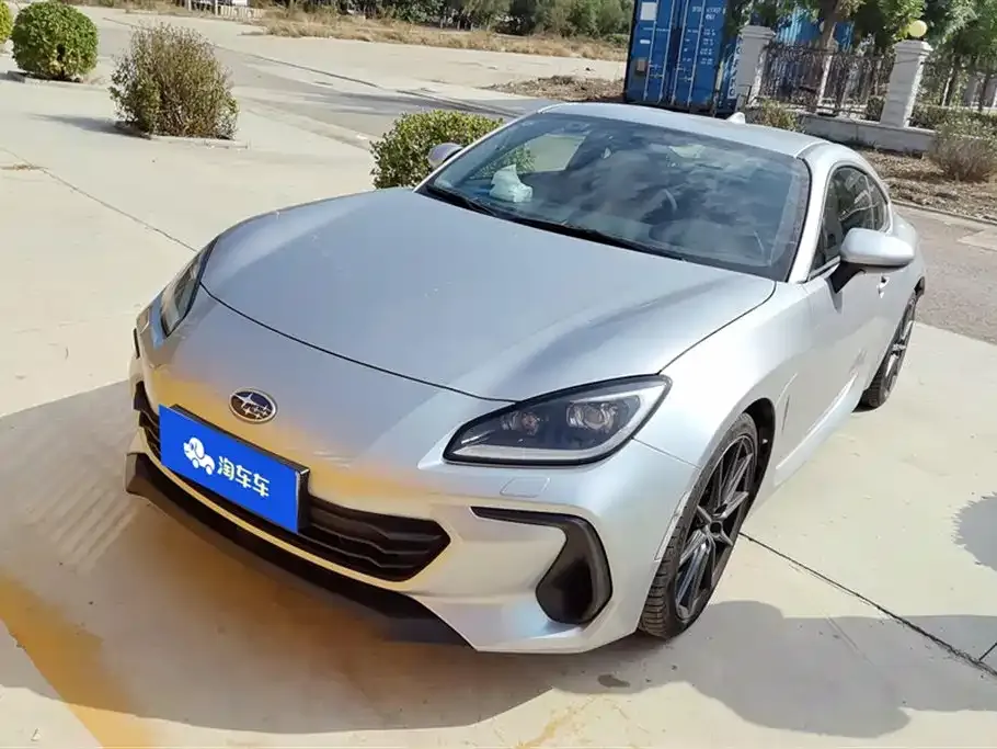 Subaru BRZ — фото 1