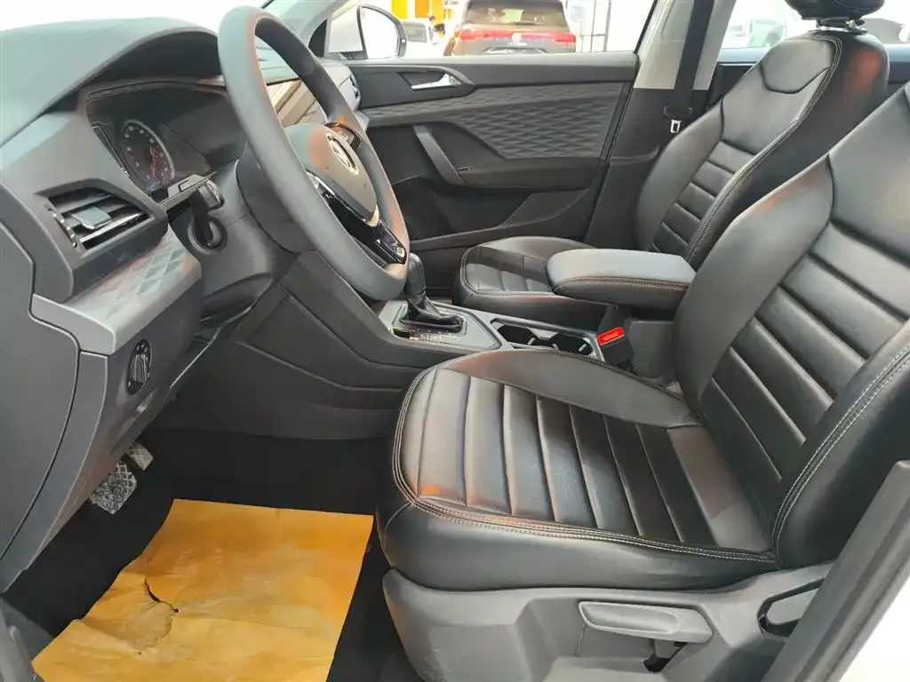 Volkswagen Tharu — фото 10