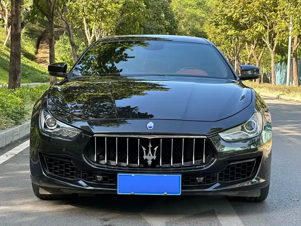 Maserati Ghibli — фото 1