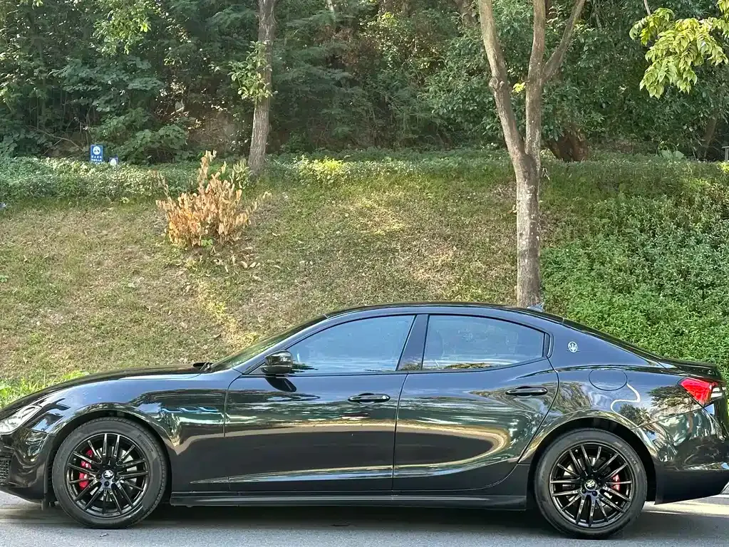 Maserati Ghibli — фото 3