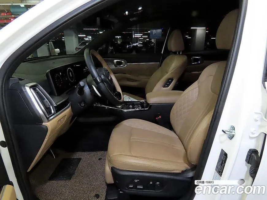 Kia Sorento — фото 6