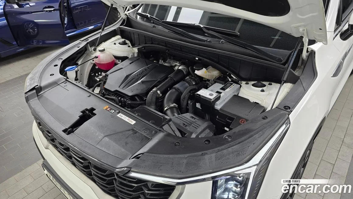 Kia Sorento — фото 6