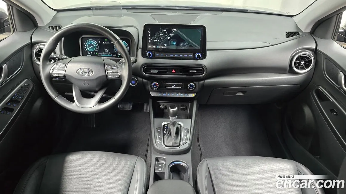 Hyundai Kona — фото 7
