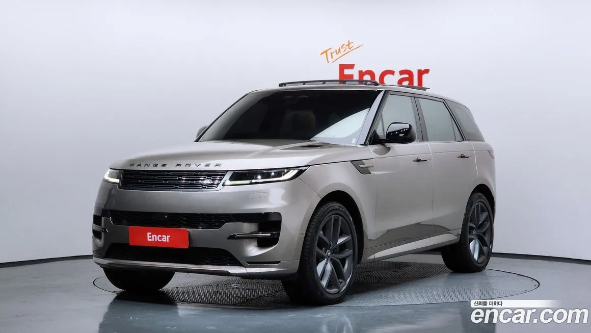 Land Rover Range Rover Sport — фото 1