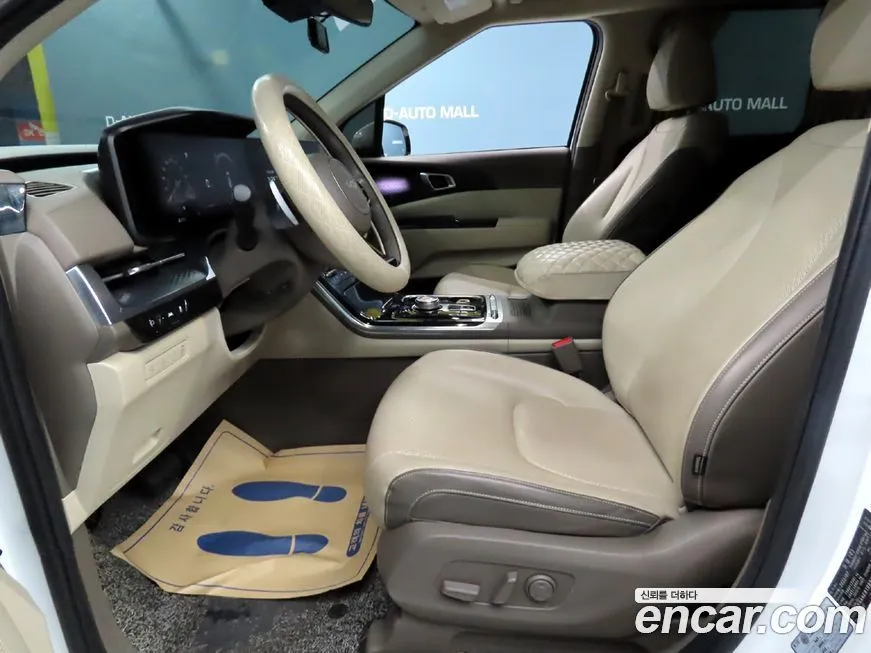 Kia Carnival — фото 10