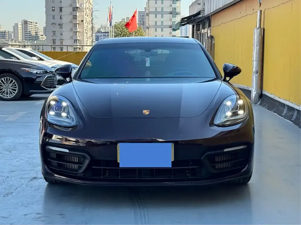 Porsche Panamera — фото 2