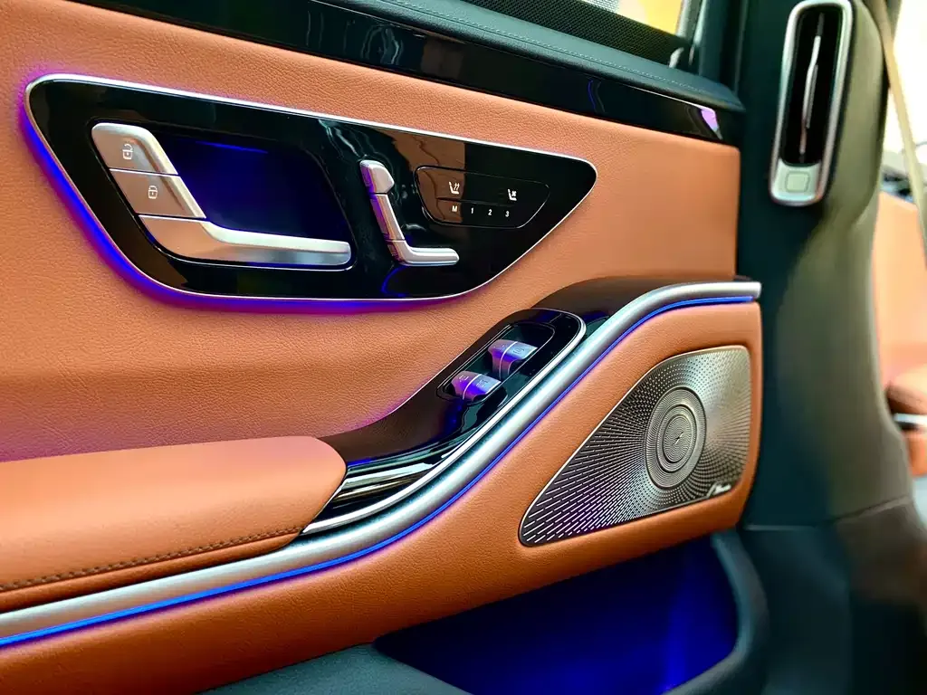 Mercedes-Benz S-Class New Energy — фото 10