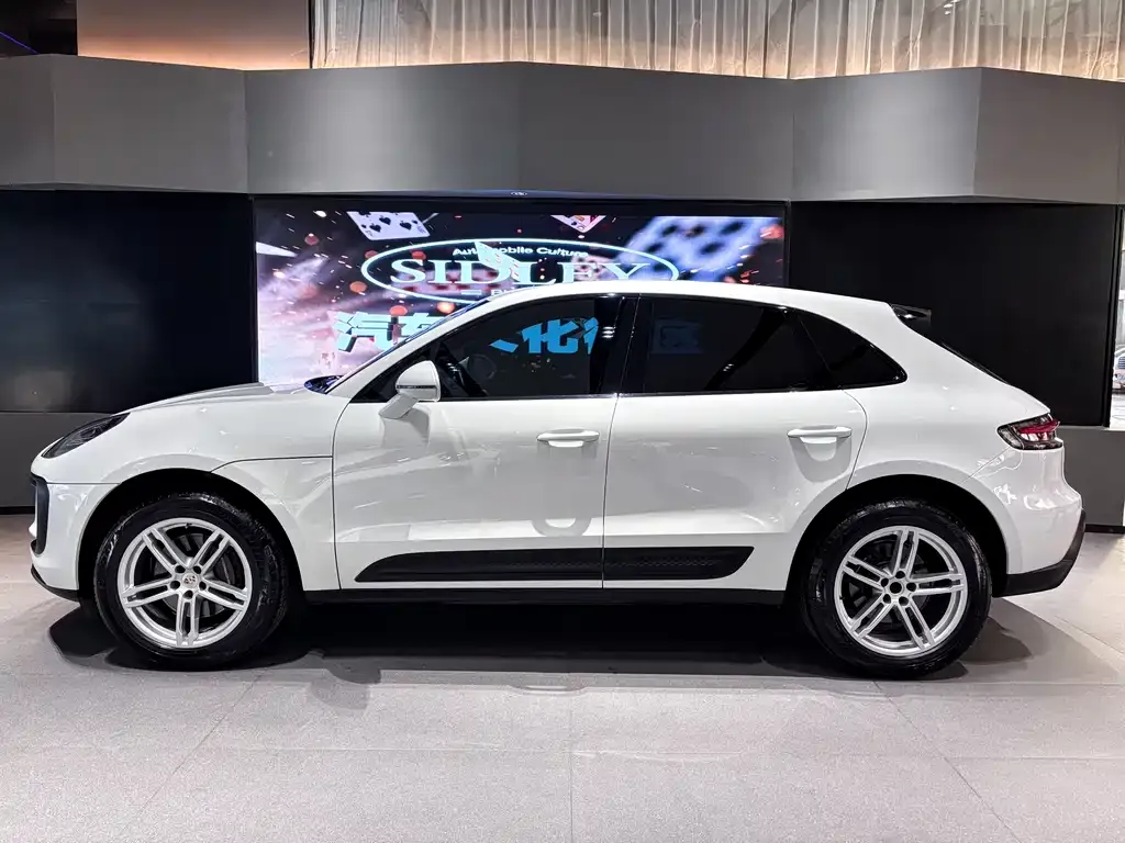Porsche Macan — фото 3