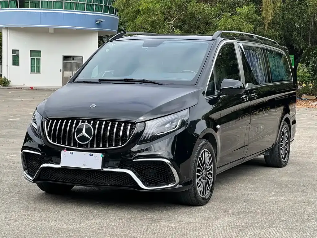 Mercedes-Benz Vito — фото 1