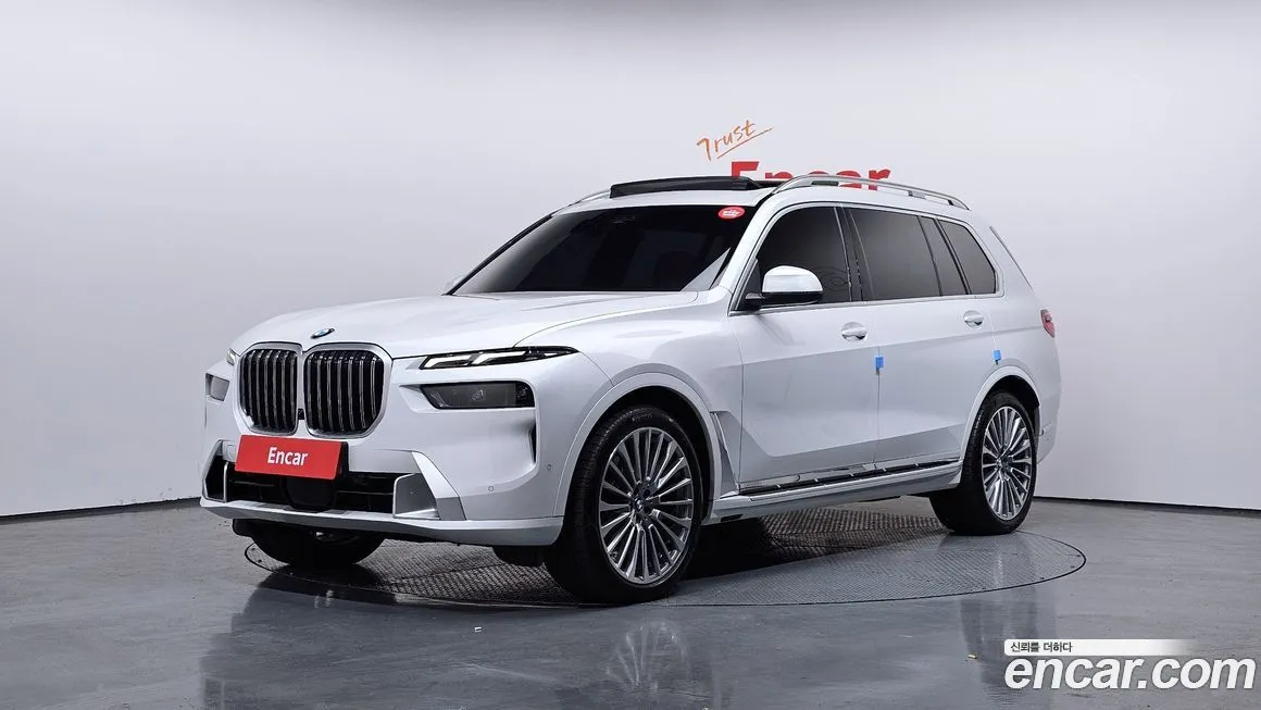 BMW X7 — фото 1