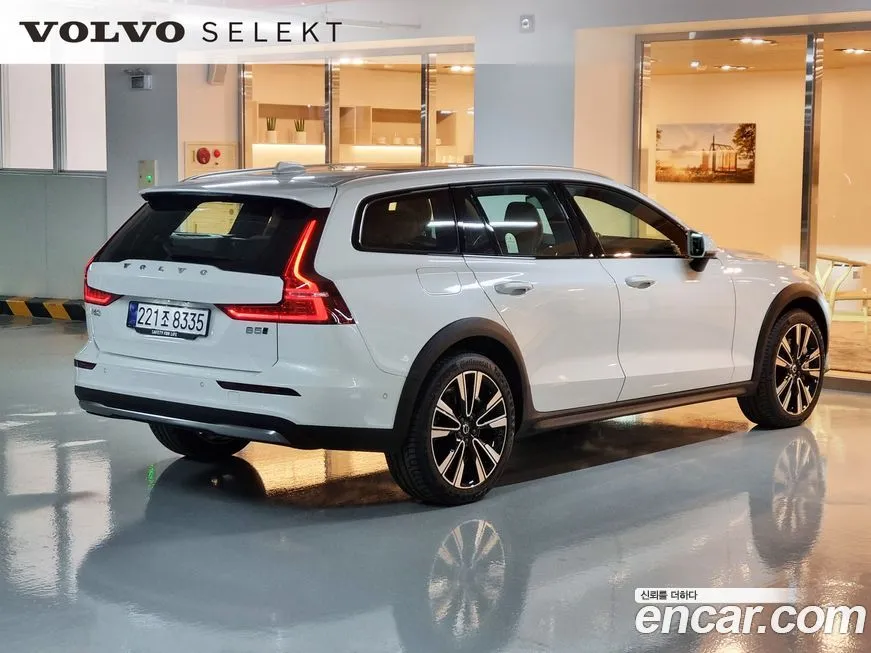 Volvo V60 — фото 2